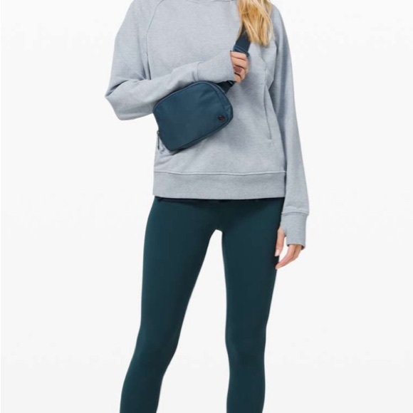 Lululemon Scuba Pullover - Picture 2 of 7